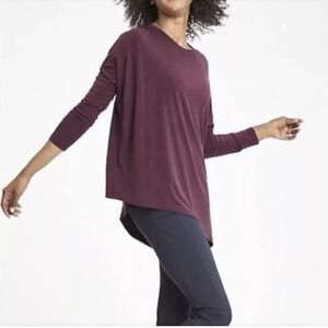 Athleta Cloudlight Relaxed‎ Asym Top Women's S Small #353951 Burgundy Dolman Red